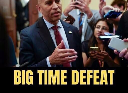 Hakeem Jeffries Faces Blowback After Virginia Redistricting Defeat
