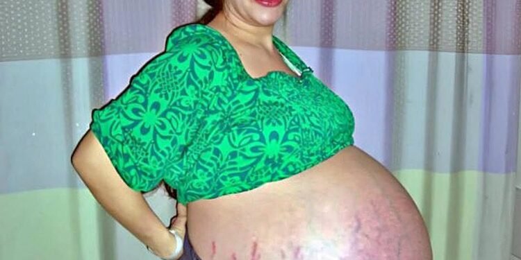 Woman gave birth to 8 children at once and is now raising 14 – here’s what her children look like 16 years later