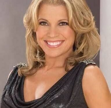 Vanna White cries as she reveals about medical treatment that…