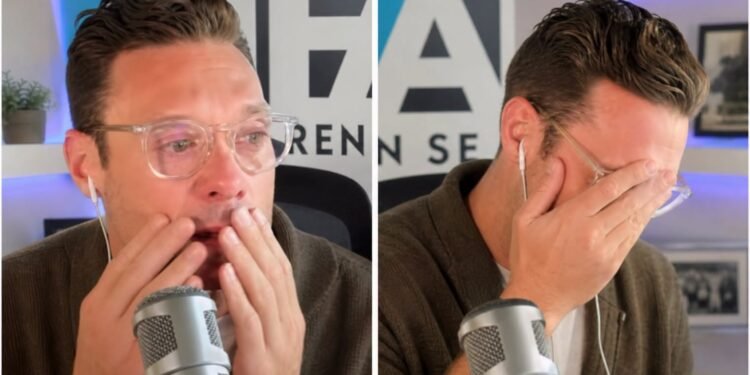 Ryan Seacrest breaks down in tears as he reveals heartbreaking news about his family. What’s going on with his family?